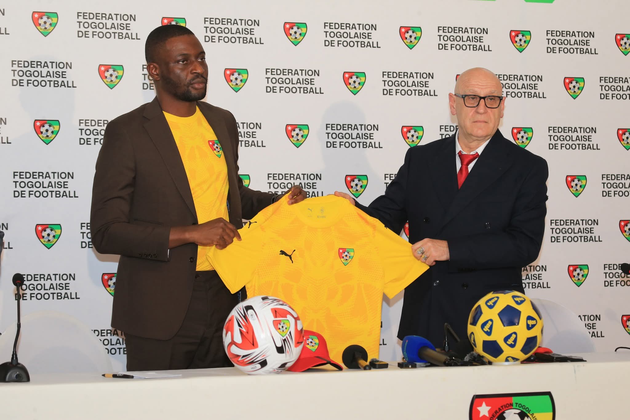 Eperviers du Togo | « Je prendrai mes responsabilités. Des responsabilités fortes (…) Je ne reculerai devant rien » : Patrice Neveu affiche ses intentions...