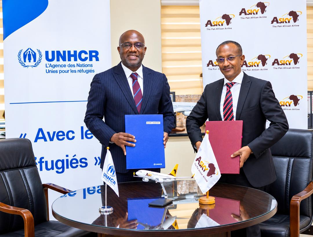 Échanges de documents paraphés entre Esayas W. Hailu, DG ASKY et Abdouraouf Gnon Konde, Directeur Régional HCR pour l'Afrique de l'Ouest et du Centre...